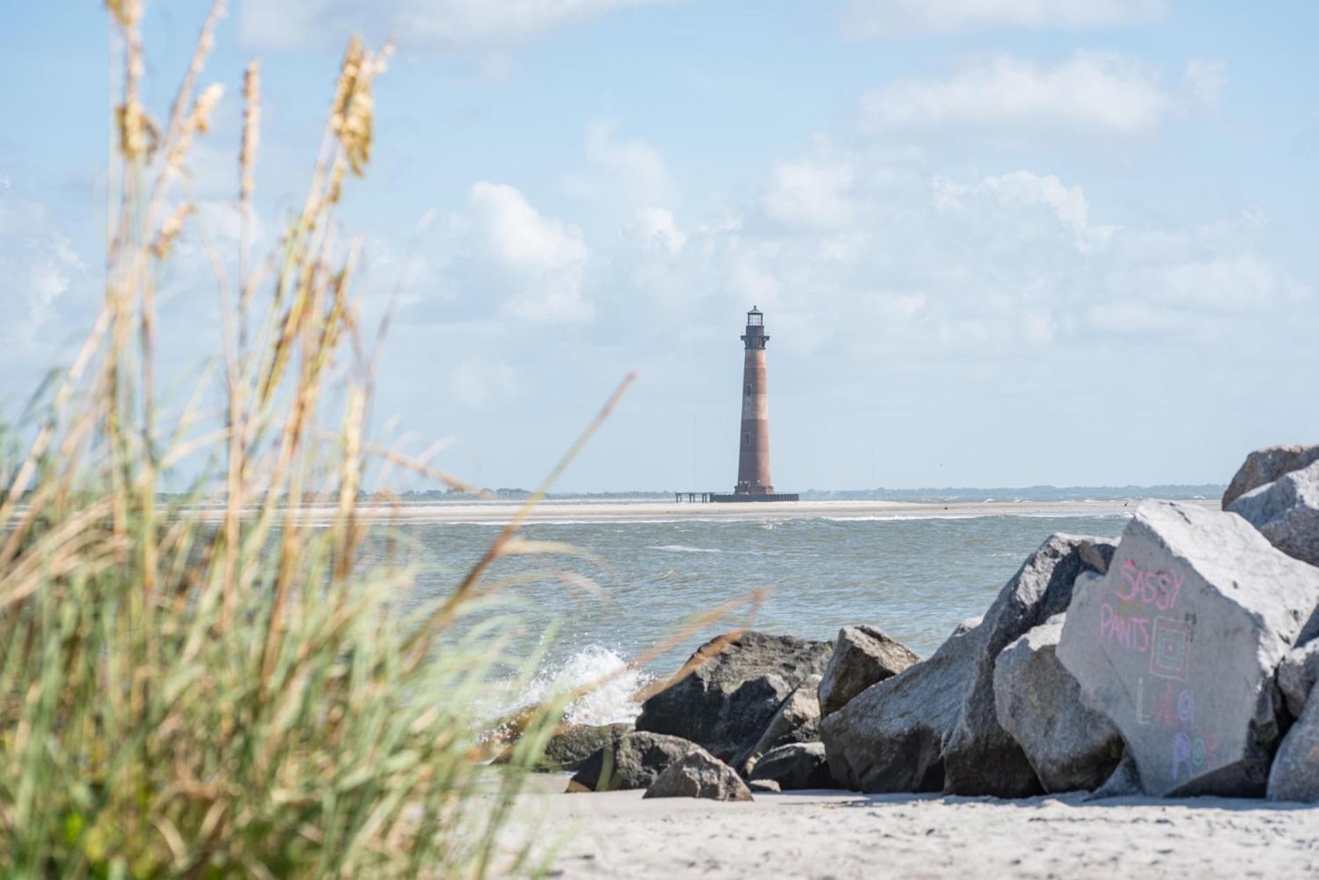 Folly Vacation Great Location, Super Cute & Spacious Apt B Folly Beach Buitenkant foto
