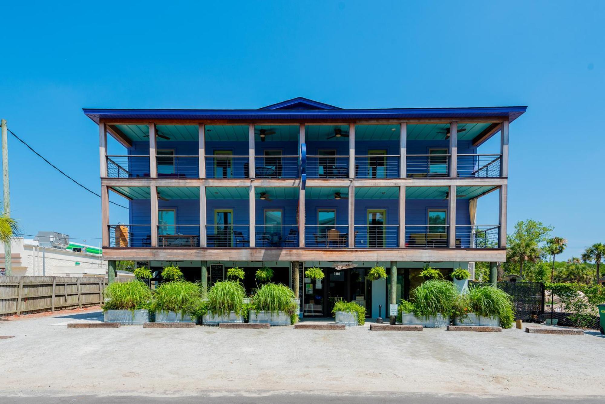 Folly Vacation Great Location, Super Cute & Spacious Apt B Folly Beach Buitenkant foto
